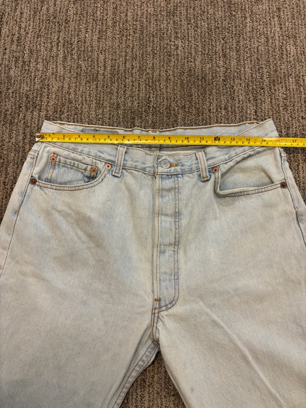 Stunning Rare Vintage Levi 501’s May of 1992. The perfect denim. Size 32.